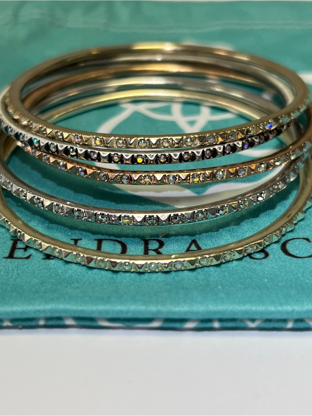 EUC! Kendra‎ Scott Rhonda Bracelet Set